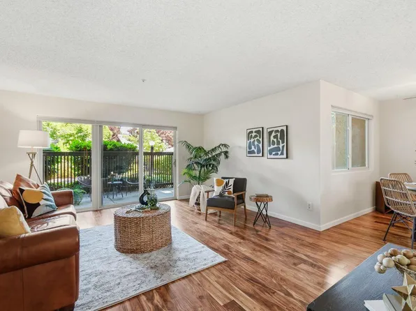 300 Los Alamos Road #104, Santa Rosa, CA 95409