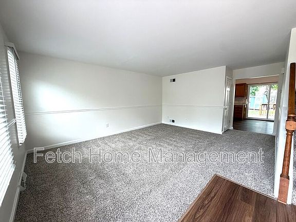 4th image of 55 Beech Ln