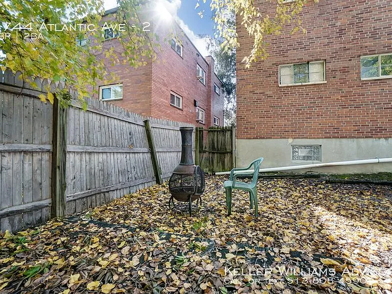 2744 Atlantic Ave #2 — Photo 28