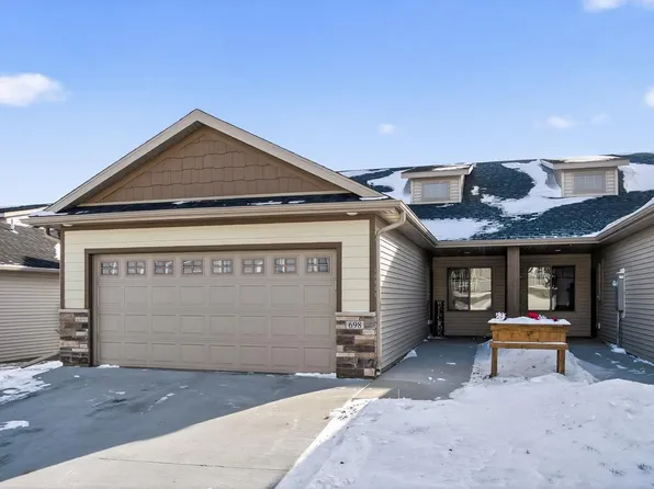 698 Shardlow Pl NE, Byron, MN 55920