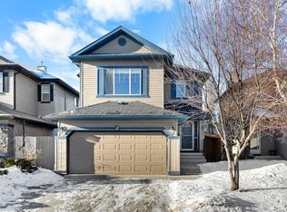 11 E Citadel Meadow Cres NW, Calgary, AB T3G 4Z1