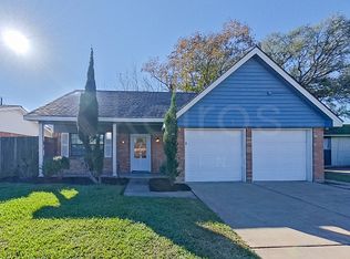 2722 Yale St, Pasadena, TX 77502