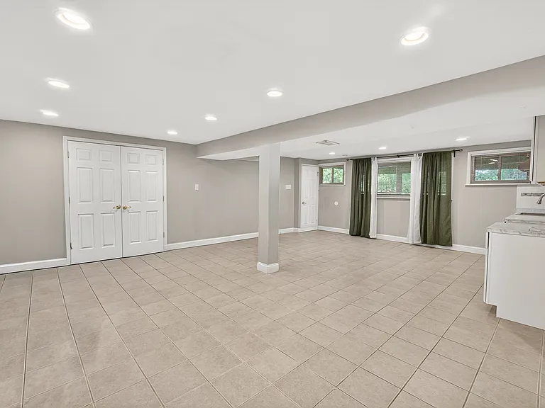 4905 Ertter Dr — Photo 18