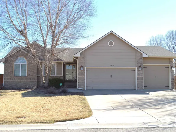 1336 N Robin Ct, Andover, KS 67002