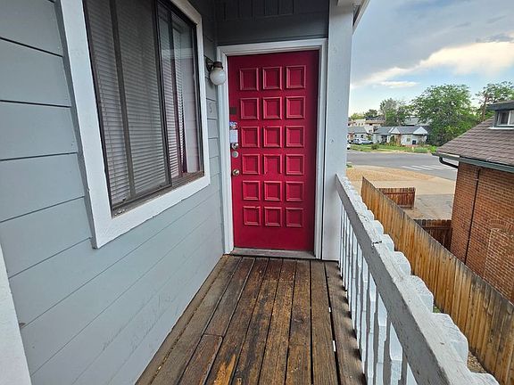 2nd image of 1742 Walnut St #5