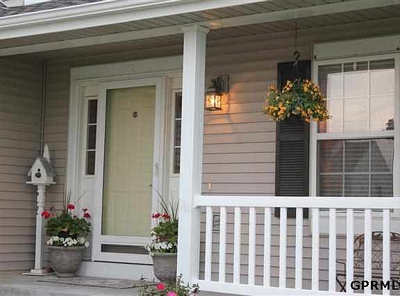 3rd image of 9821 Windy Cir