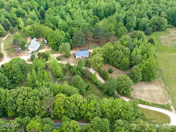 3rd image of 2827 Chapel Hill Rd