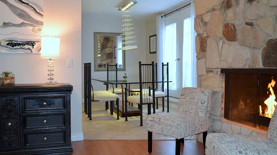 3 bed, 1500 sqft, $7,400 — Photo 4
