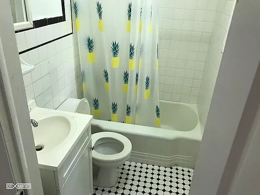 Rented by Citi Habitats | media 26