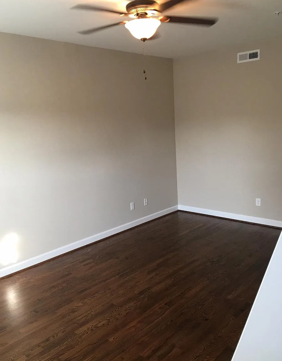 2 bed, 2.5 bath, 1250 sqft, $1,350 — Photo 2