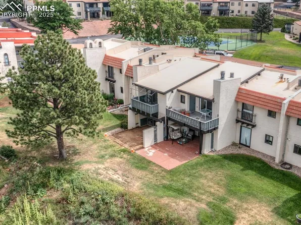 1090 Fontmore Rd APT C, Colorado Springs, CO 80904