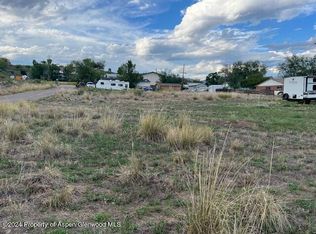 948 Stillwell Ave, Rifle, CO 81650