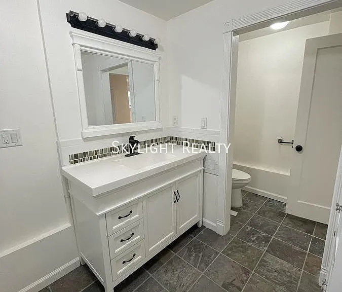 3746 Villa Ter #B — Photo 15