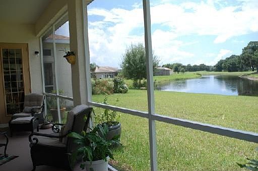 2nd image of 901 Vista Verde Ln
