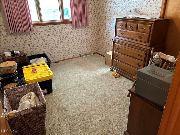 5th image of 4723 Sunny Ln