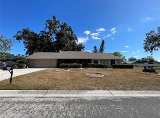 2204 Cherokee Trl, Valrico, FL 33594