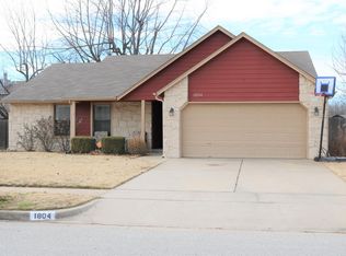 1804 S Gardenia Ave, Broken Arrow, OK 74012