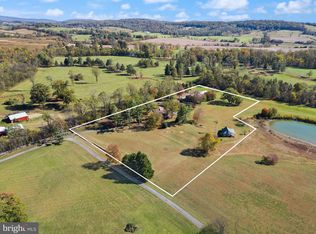 7099 Glen Curtiss Ln, Warrenton, VA 20187