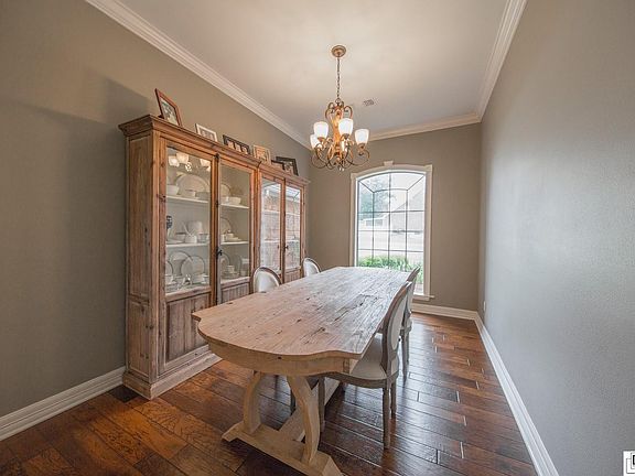 2nd image of 107 Wolf Lair Dr