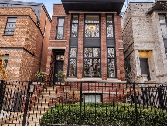 1720 N Winchester Ave, Chicago, IL 60622