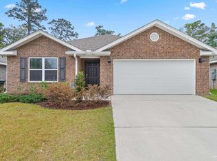 7431 Oak Lake Blvd, Pensacola, FL 32526