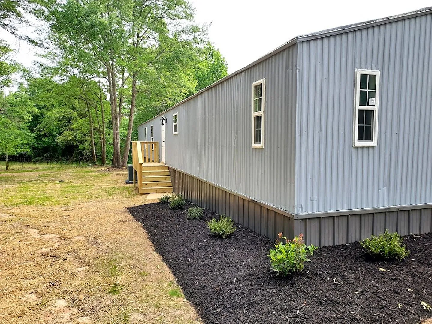 3 Bedroom Mobile Home in West Pelzer — Photo 4