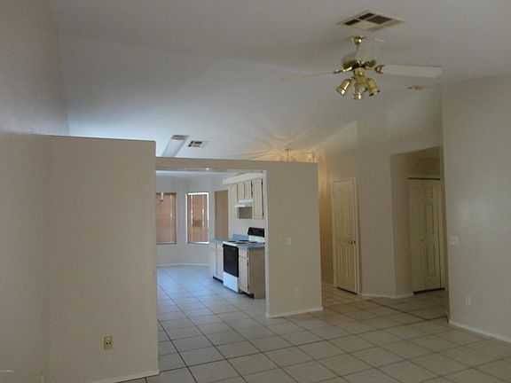 2nd image of 8520 W Palm Ln Unit 1105