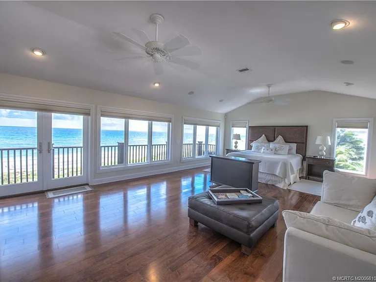 1871 NE Ocean Blvd #MAIN HOUSE — Photo 21