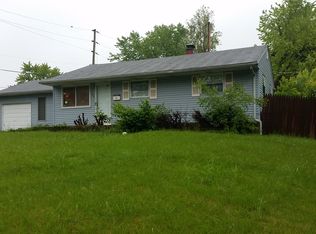 106 Dundee Cir, Saint Louis, MO 63137