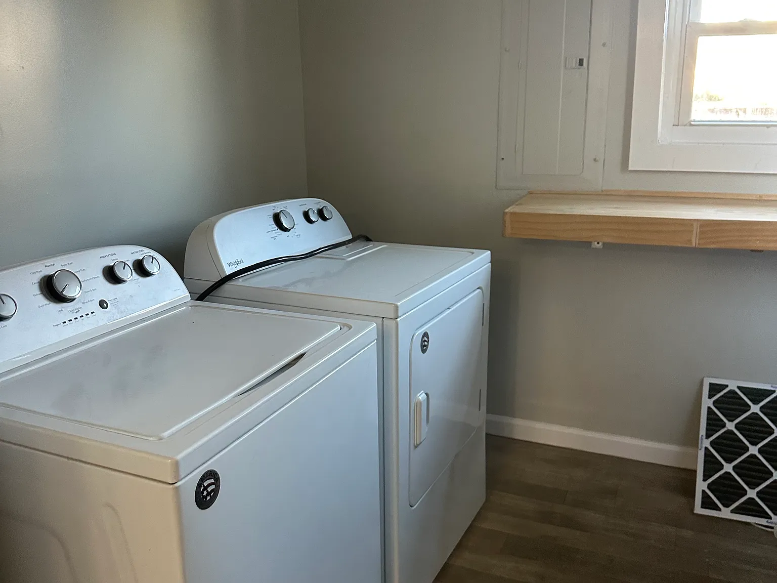 3 bed, 1.5 bath, $1,800 — Photo 4