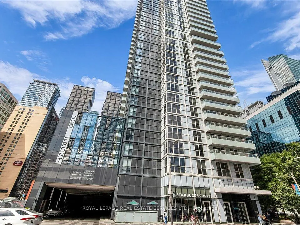 300 Front St W #1711
