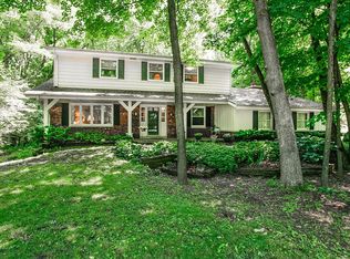 17815 Lisa Ln, Brookfield, WI 53045