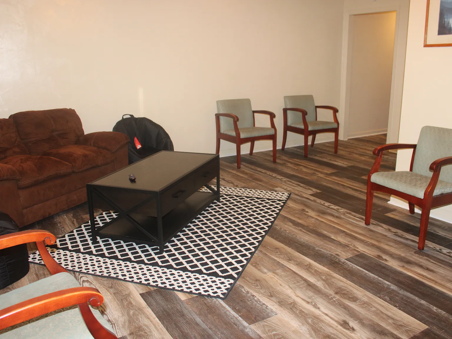 1 bed, 1197 sqft, $750 — Photo 2