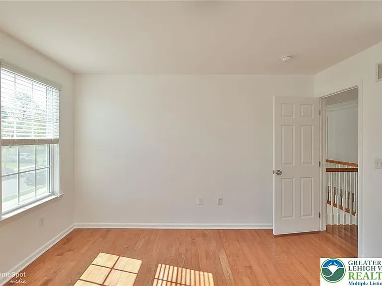 2784 Clark Pl — Photo 33
