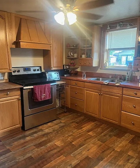 2302 Eaton St — Photo 10