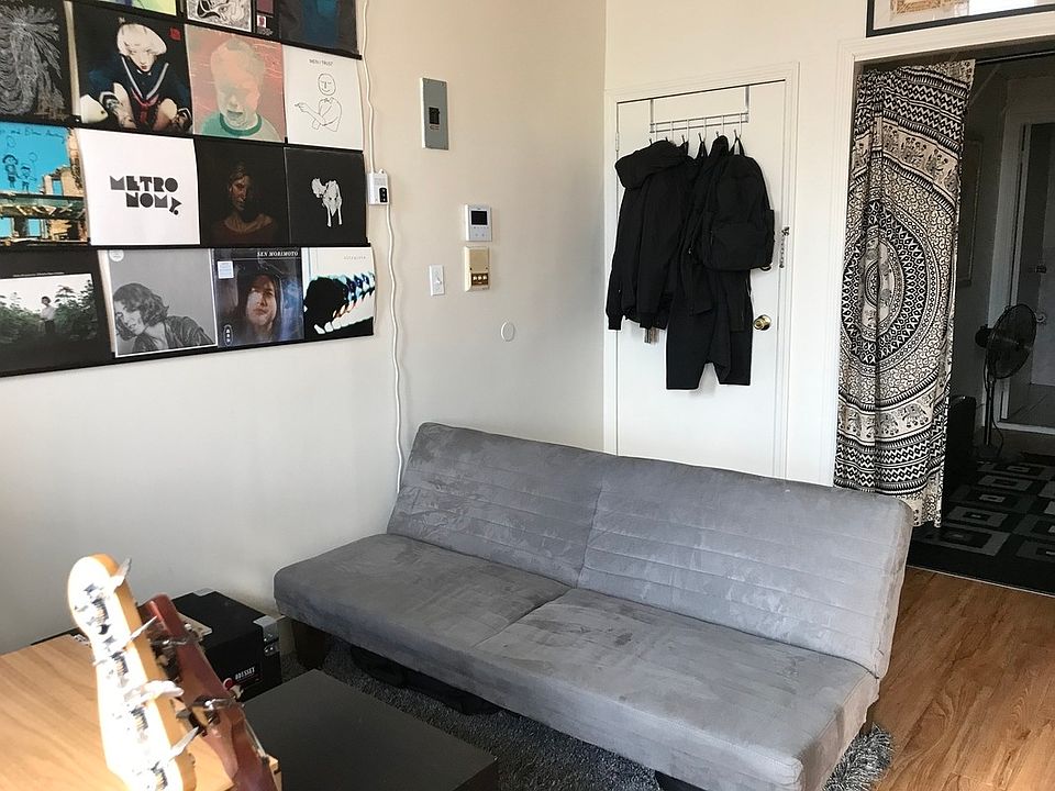 2nd image of 143 Wilson Ave #3FR