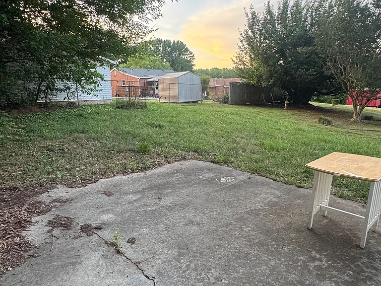 803 Cambridge St — Photo 18