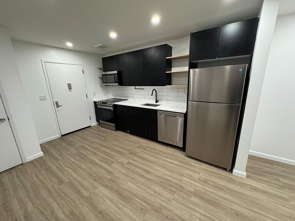 1st image of 555 Market St #3A
