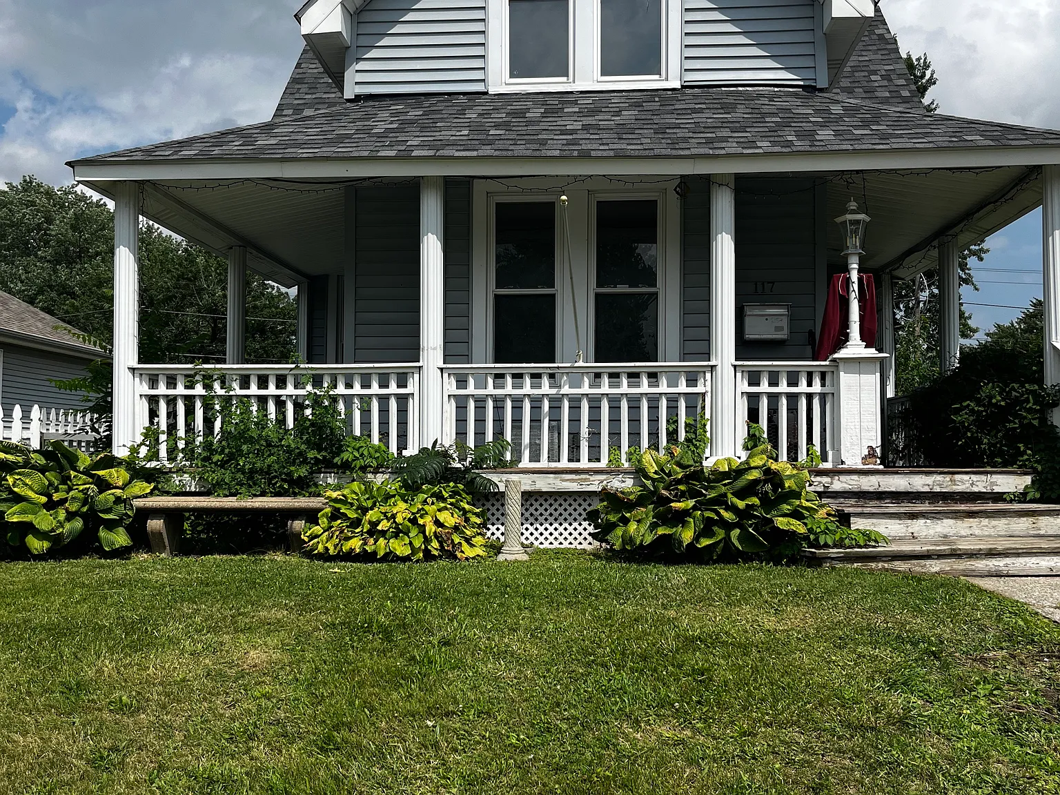 3 bed, 1444 sqft, $1,975 — Photo 1