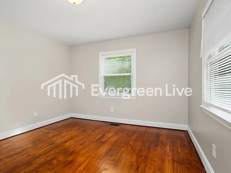 3 Lord Fairfax Dr — Photo 8