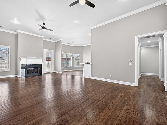 3rd image of 6507 S Timber Ridge Dr