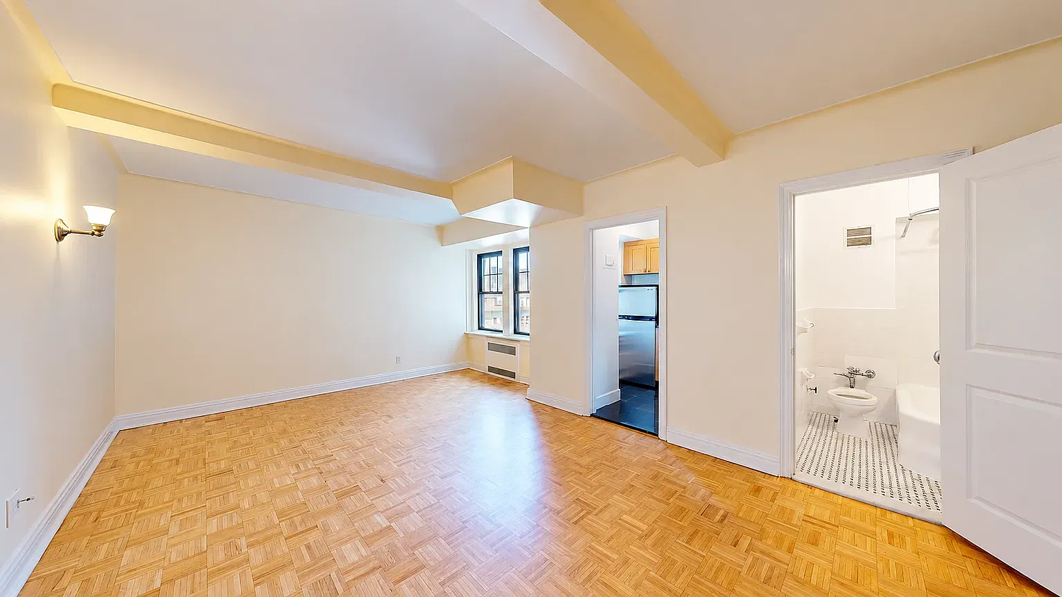 95 Christopher Street — Photo 3