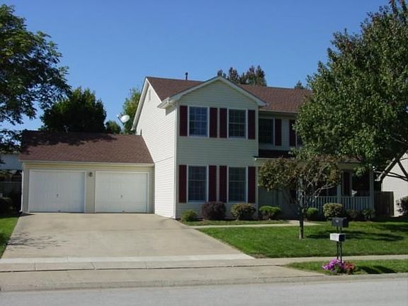 2nd image of 422 Wells Ln