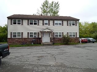 7 Husson Ave APT F, Bangor, ME 04401