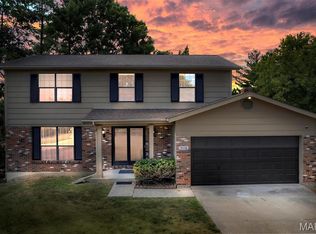 5116 Suson Oaks Ct, Saint Louis, MO 63128