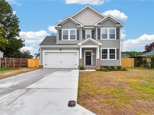 120 Taxus St, Chesapeake, VA 23320