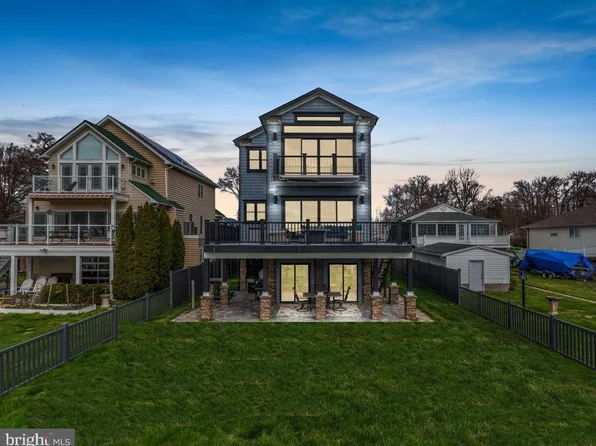 3509 Bay Dr, Middle River, MD 21220