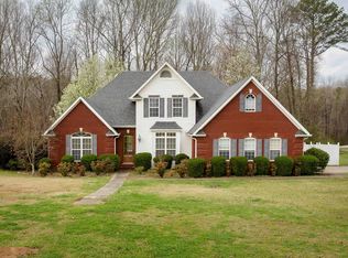 2151 Allen Ave N, Russellville, AL 35653