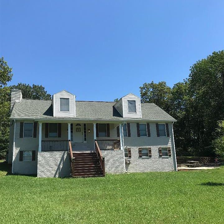 1st image of 256 Schuman Dr