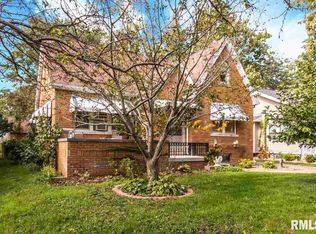 517 S Main St, Morton, IL 61550